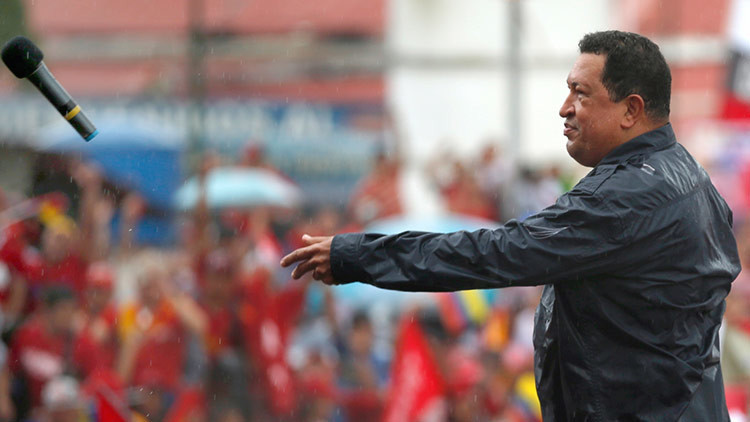 "Yo me encomiendo a Chávez": La dimensión mítica de un líder a cuatro años de su muerte