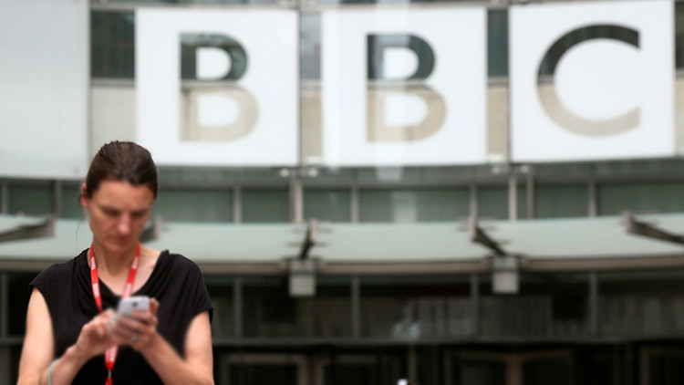 "Fue fantástico": Habla la madre del experto de la BBC interrumpido en vivo por sus hijos pequeños