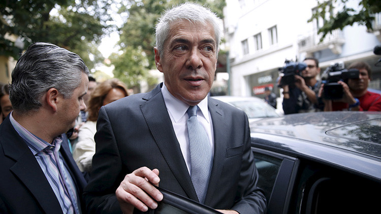 '¿Acuso o archivo?': Difícil decisión de la justicia en un escandaloso caso de corrupción