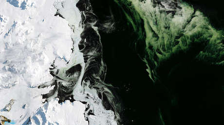 Resuelven el misterio del hielo verde hallado en la Antártida