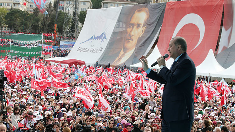 Erdogan califica a Europa como el "centro de nazismo"