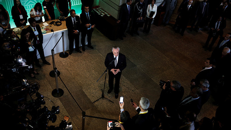 Nueve ministros de Temer serán investigados por presunta corrupción