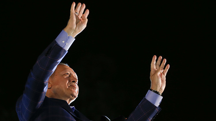 "Turquía está desligándose de sus aliados de la OTAN"