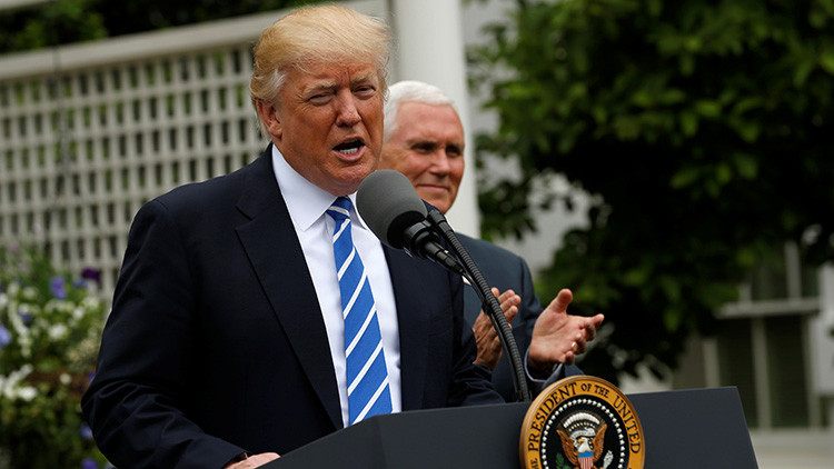Trump contempla "deshacerse" de varios grandes bancos y causa una caída en los mercados