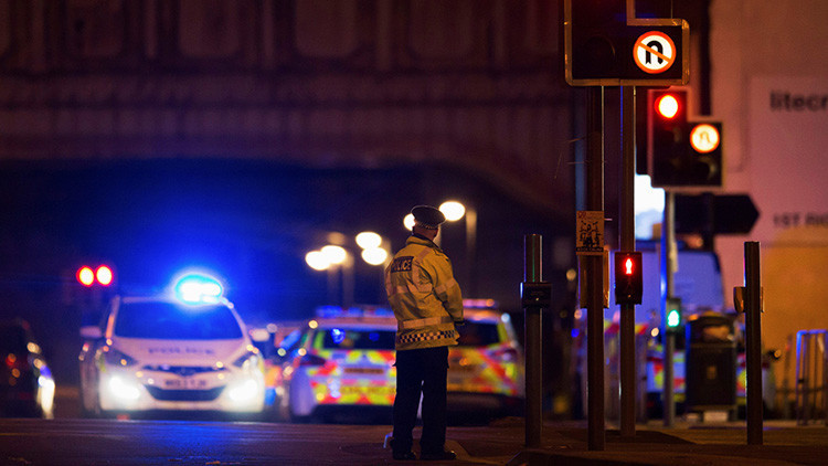 Las familias buscan desesperadamente a los desaparecidos tras el atentado de Mánchester