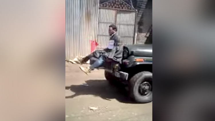 "Hay que innovar": El jefe del Ejército indio defiende al soldado que utilizó un escudo humano