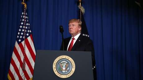 Demandan al gobierno de Trump por el bombardeo "ilegal" perpetrado contra Siria