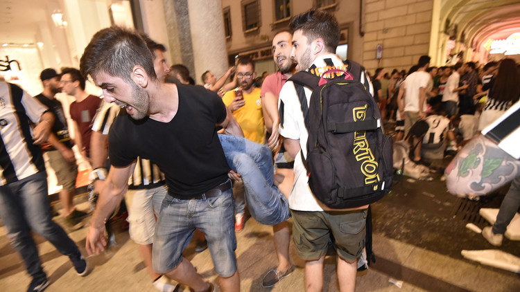 La broma pesada que habría causado más de 1.500 heridos en la 'fan zone' de la Juventus