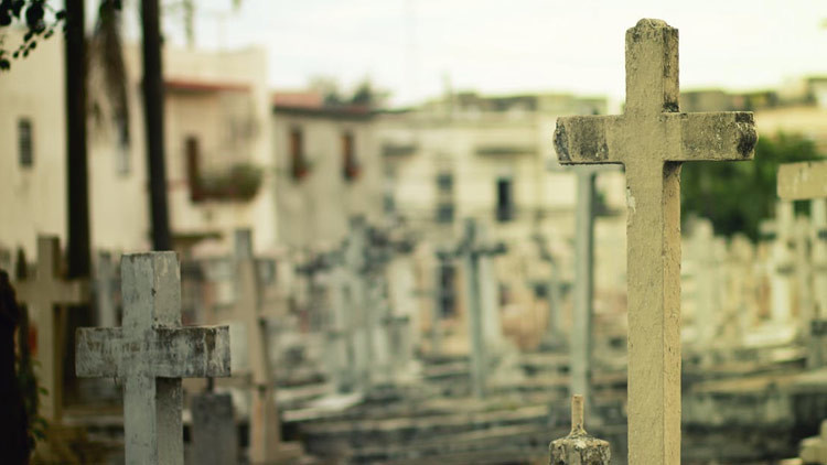 ¿Ciencia ficción o realidad? Planean resucitar a 20 muertos en América Latina