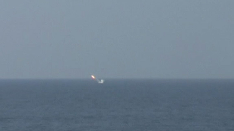 El submarino nuclear ruso Tomsk lanza con éxito un misil de crucero