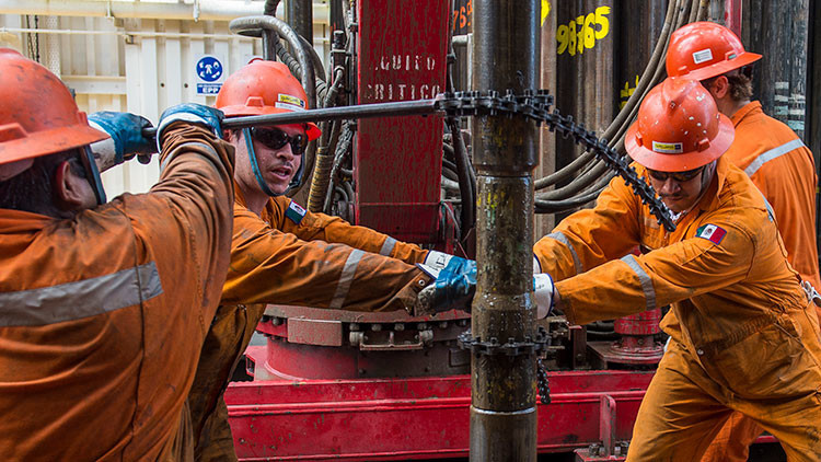 "Histórico": Descubren en México el quinto mayor depósito de petróleo de los últimos años