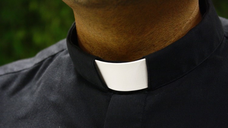 "Solo estábamos jugando": Acusan a tres mujeres de violar a un pastor