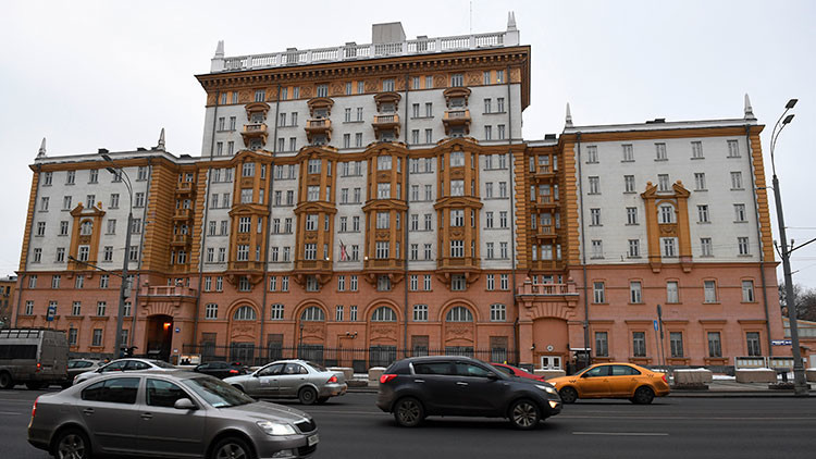 Embajador de EE.UU. en Rusia, sobre la respuesta a las sanciones: "Estoy profundamente decepcionado"