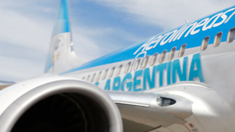 Aerolíneas Argentinas cancelan su vuelo semanal a Caracas