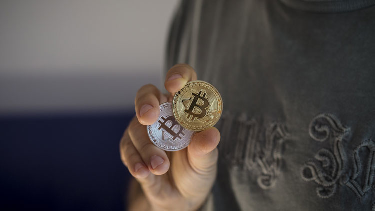 El bitcóin cash aumenta su valor en 60 por ciento de un día para otro