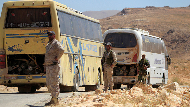 Terroristas del Estado Islámico empiezan a capitular ante Hezbolá en Siria