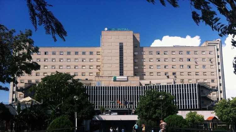Inaudito: Fallece una paciente de un hospital en España tras ser seccionada por un ascensor