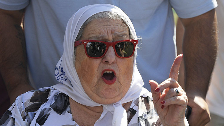Madre de Plaza de Mayo: "El único gasto superfluo que tengo es en papel higiénico doble"