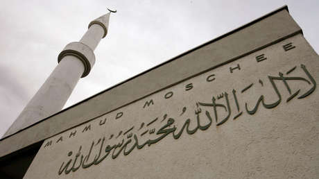 La mezquita Mahmood, Zúrich, Suiza.