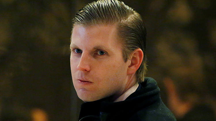 El hijo de Trump intenta burlarse de CNN y esto es lo que le sale