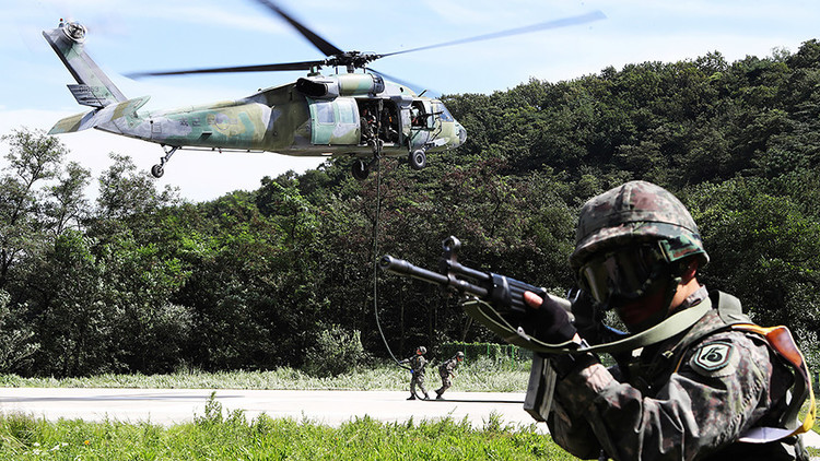 Washington y Seúl acuerdan revisar el tratado de misiles balísticos y suministros de armas