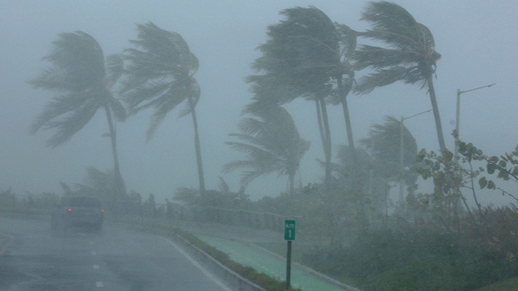La tormenta Katia también alcanza nivel de huracán frente a la costa de México