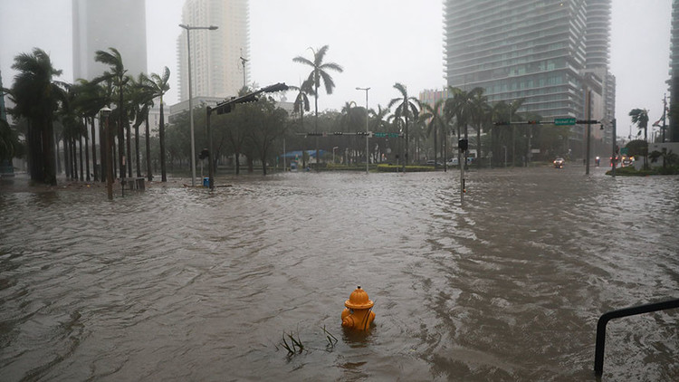 La fiereza de Irma en Florida, en siete videos impactantes