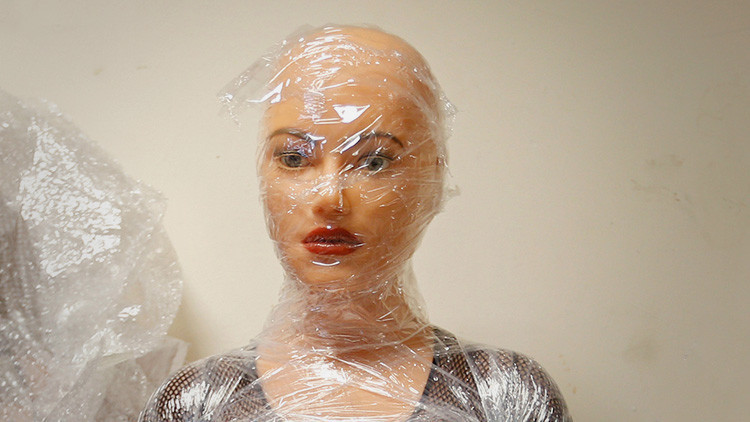 Llaman a criminalizar una muñeca-robot sexual que permite simular la violación