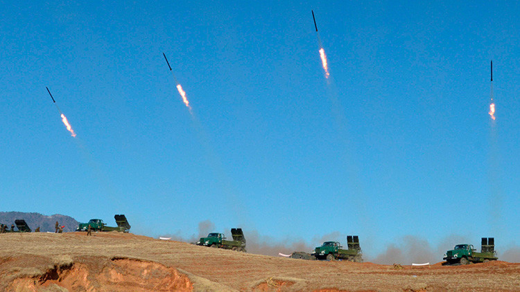 Pionyang refuerza sus defensas tras el sobrevuelo de bombarderos de EE.UU. cerca de su frontera