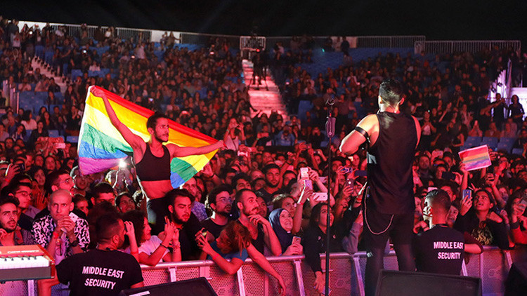 'El volcán de la homosexualidad': cristianos coptos organizan un evento para "curar" a los gays
