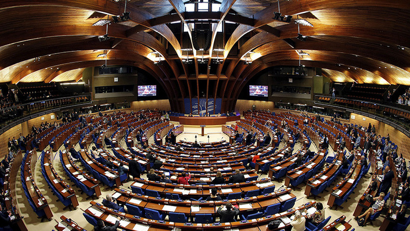 El español Pedro Agramunt dimite como presidente de la Asamblea Parlamentaria del Consejo de Europa