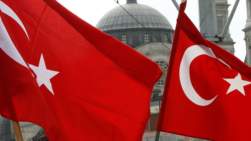 Turquía suspende la entrega de visados de no inmigrante para ciudadanos de EE.UU.