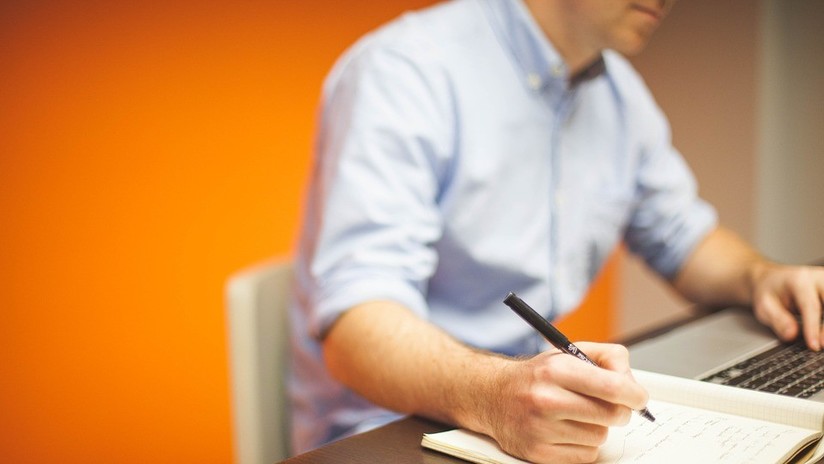 Trabajar más de 3 horas al día no tiene sentido (según creen los británicos)