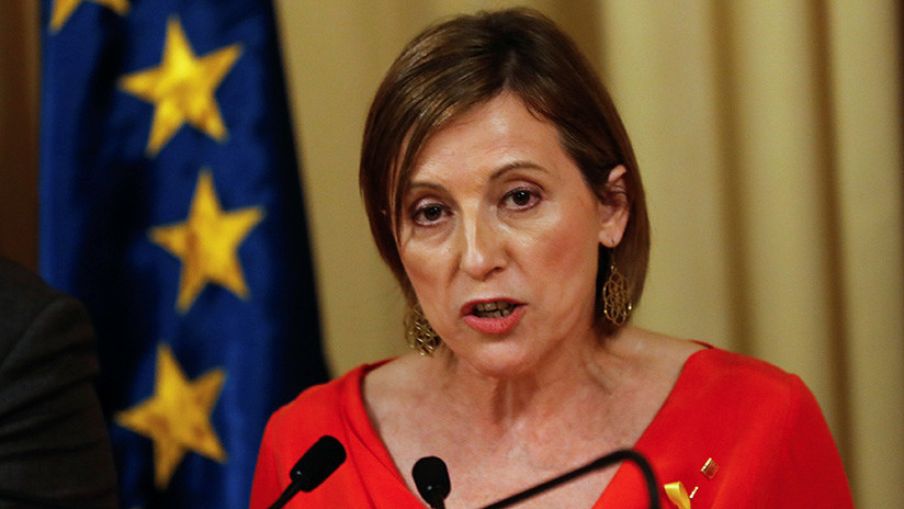 La presidenta del Parlamento catalán acusa a Rajoy de dar un "golpe de Estado"