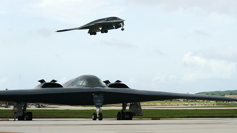 Un bombardero B-2 con capacidad nuclear realiza una misión sobre el Pacífico (FOTOS)