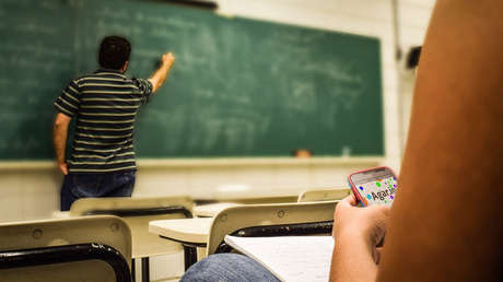 Profesor publica el historial de navegación en Internet de la clase para avergonzar a sus alumnos