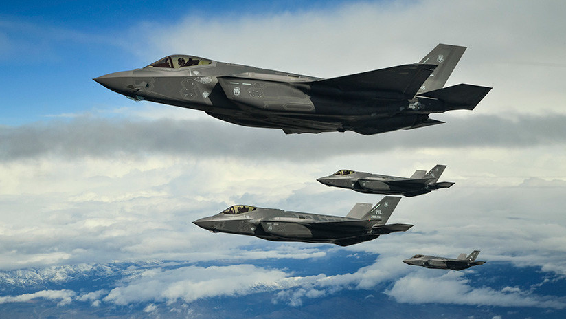 EE.UU. hace llegar a Japón sus aviones de combate más avanzados en medio de tensiones con Pionyang
