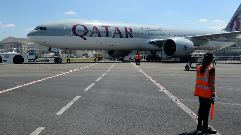 Un avión aterriza de emergencia por escándalo que montó a bordo una esposa celosa