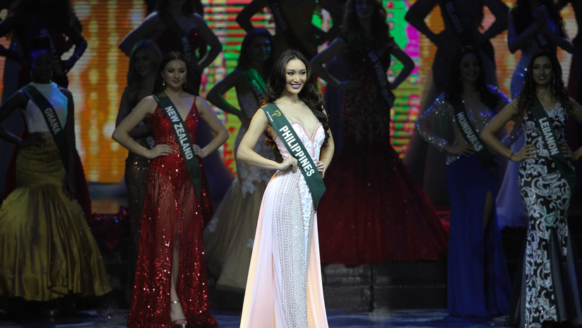 "Qué fea eres": Un estilista venezolano humilla a Miss Tierra durante su coronación (VIDEO)