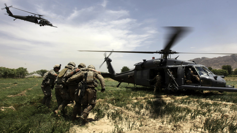 Black Hawk plagiado Trascienden fotos de otra copia militar china