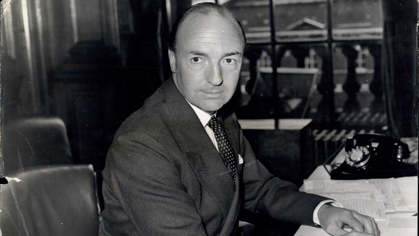 Amor 'desclasificado': El tórrido romance entre un ministro británico y una espía nazi