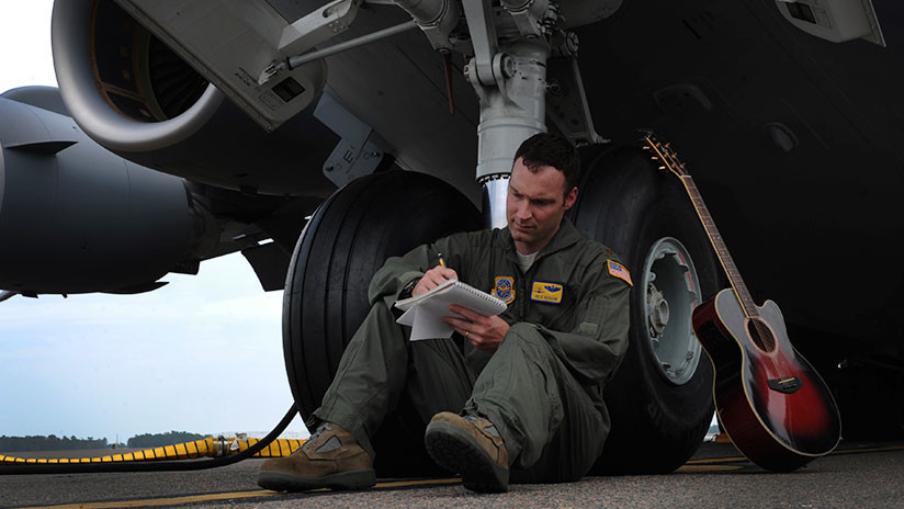 'Lie to me': La Fuerza Aérea de EE.UU. contratará a psicólogos para detectar a espías