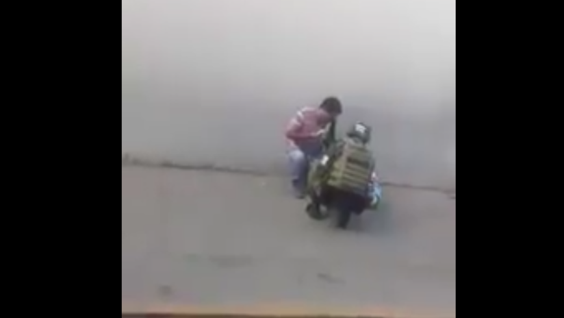 Feliz Navidad: Noble gesto de un soldado en México que conmovió a las redes sociales (VIDEO)