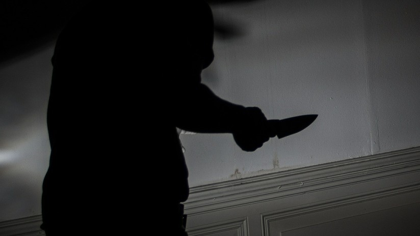 Un niño de 13 años filmó cómo mataba y decapitaba a su madre