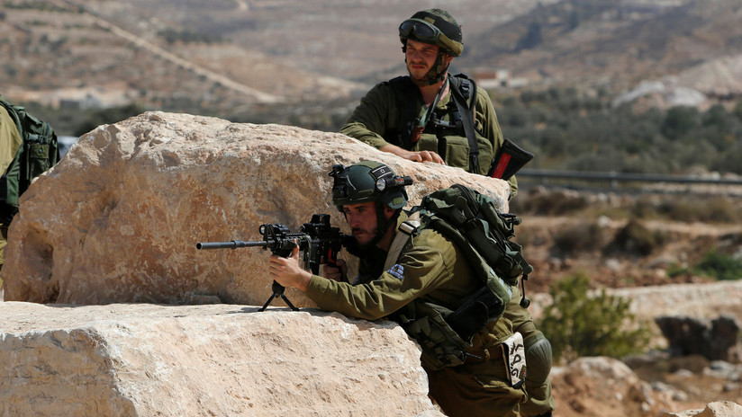 El Ejército israelí destruye gigantesco túnel cavado desde la Franja de Gaza (VIDEO)