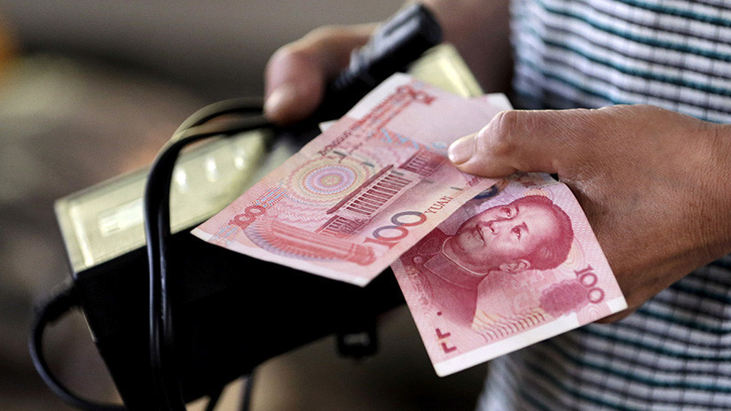 iPhone a costa de la vida: cómo China intenta salvarse de los microcréditos