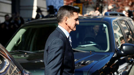 El exasesor de Seguridad Nacional de EE.UU., Michael Flynn, después de una audiencia ante el Tribunal de Distrito de EE.UU. en Washington, el 1 de diciembre de 2017.