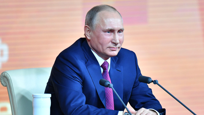 Putin comparte recuerdos de su familia: "Vivíamos modestamente, pero teníamos un televisor"