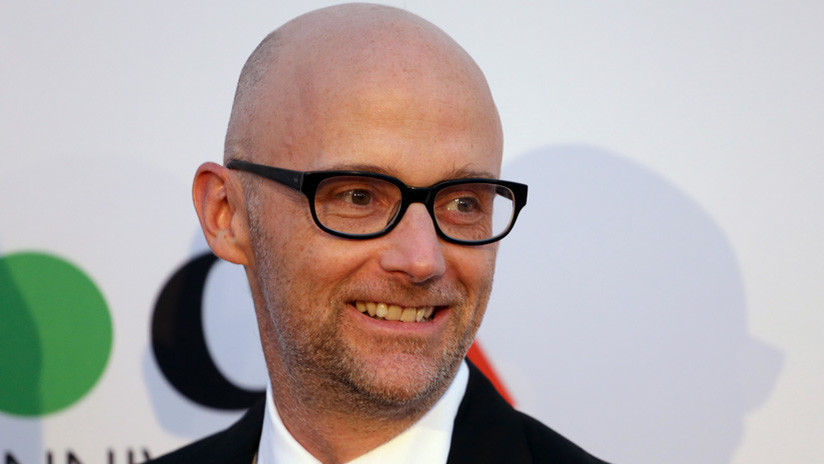 AUDIO: Moby revela que la CIA le pidió difundir rumores sobre los "lazos" de Trump con Rusia