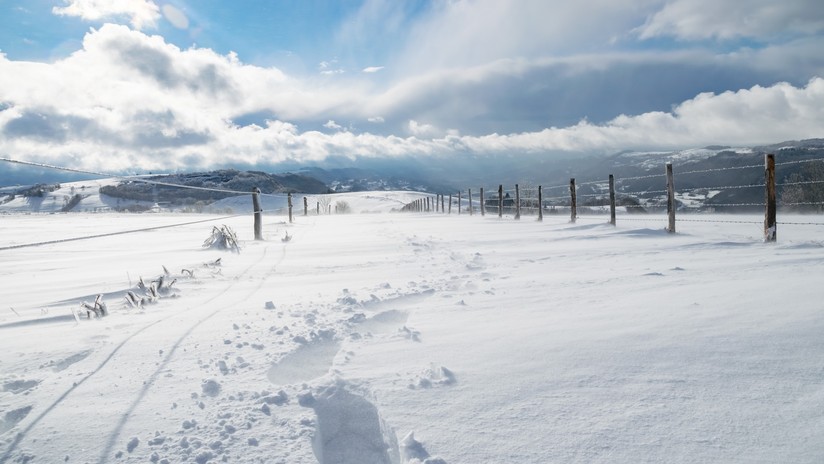 FOTOS, VIDEO: Aparecen extraños anillos de nieve en Escocia